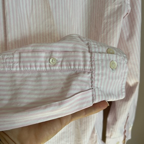 Tommy Hilfiger | Vintage | 90’s | Pink/White Striped | Button Down | Medium - Picture 7 of 7